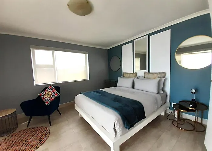 201 Coral Island, 88 Coral Road, Bloubergstrand